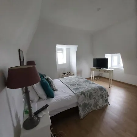 Particuliere Dans Un Manoir 3*